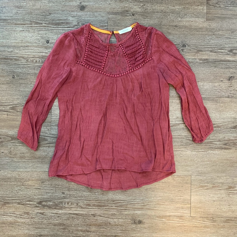 Taylor and Sage blouse